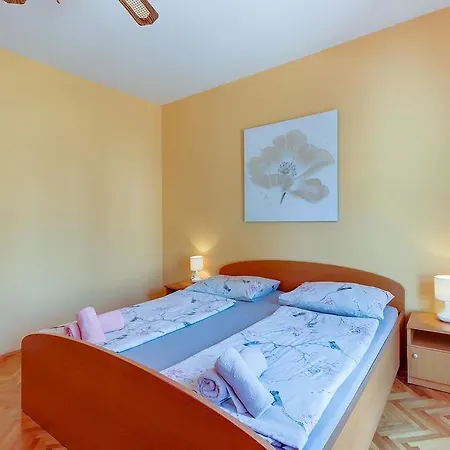 Double 9681a 3* Mali Losinj