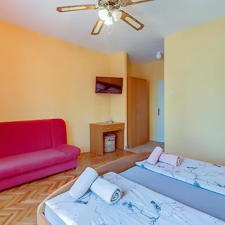 Guest house Double 9681a 3*