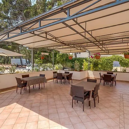Double 9681a 3* Mali Lošinj